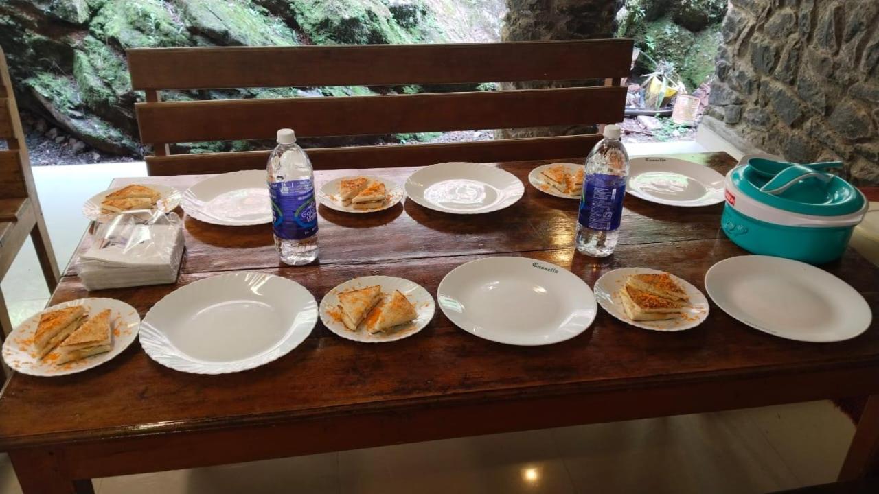 Cassells Jungle Resorts Thekkady Vandiperiyār Екстериор снимка